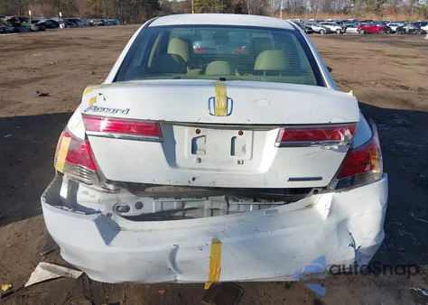 2012 Honda Accord 2.4 Se из США, поврежденный, VIN 1HGCP2F68CA169733